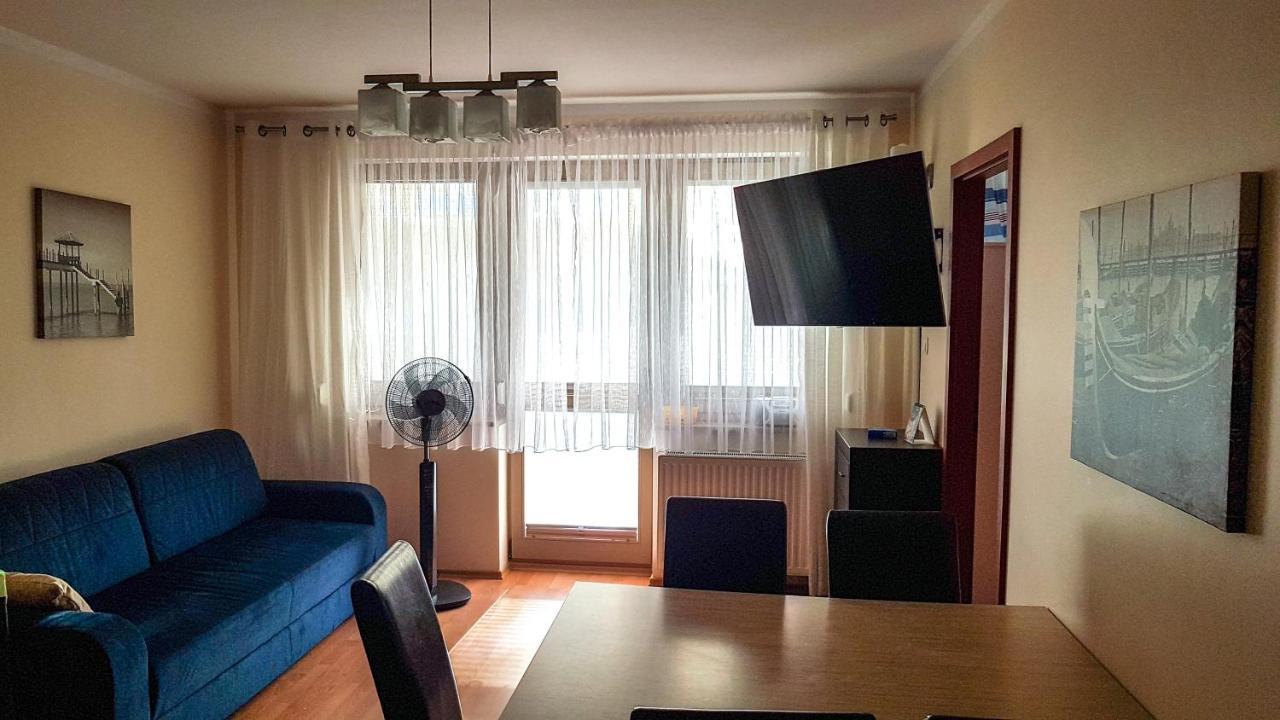 Apartamenty Agat I Jantar 슈비노우이스쳬 외부 사진